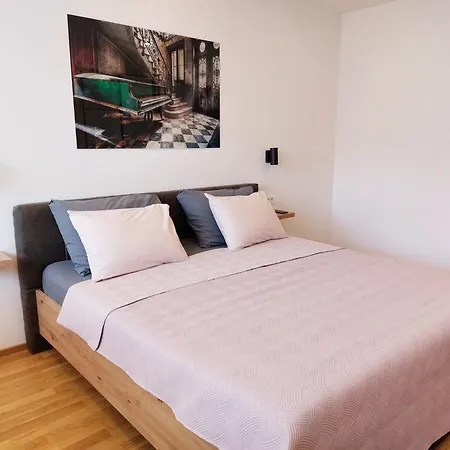 Daire Modern 2 King Size Bed, Sea View, Walk To And Center *
