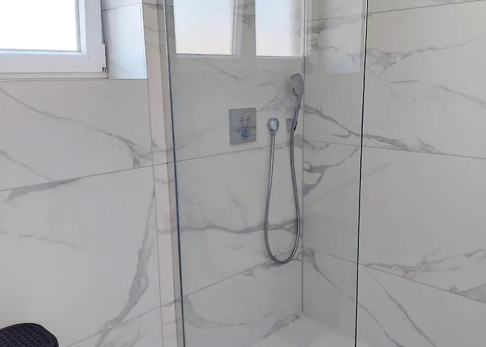 Wonderful 2 Bedroom 10min Walk From Center And Apartament Split
